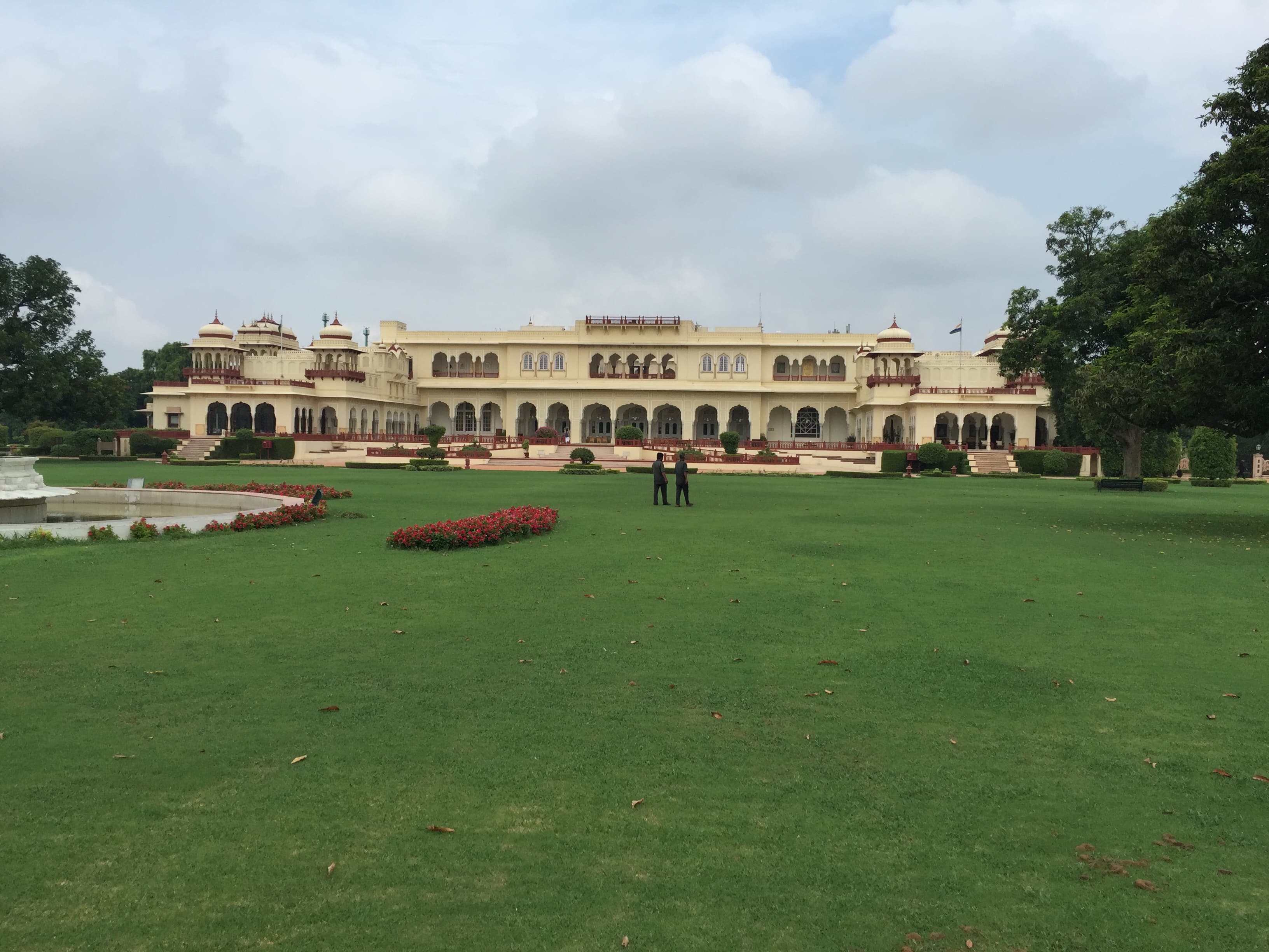 Sprawling Marriage Lawn (Day View)